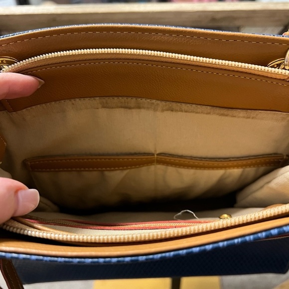 Monica Sanches Navy and Tan Snakeskin Tote - Picture 5 of 10